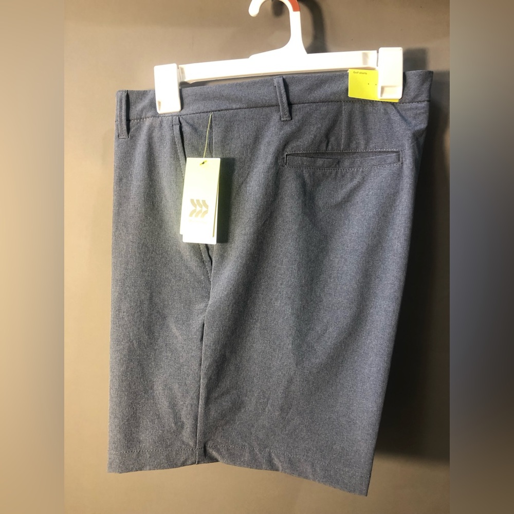 NWT All in Motion™ Men's 8” Golf Shorts - Picture 3 of 6